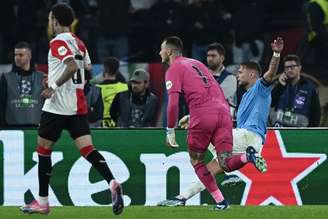 Ciro Immobile marca pela Lazio contra o Feyenoord –