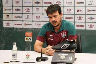Fernando Diniz em coletiva pós fla flu
