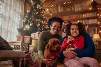 Família comemorando o Natal