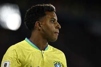 Rodrygo é mais uma vítima de racismo 