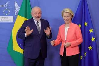 Lula e a presidente da Comissão Europeia, Ursula von der Leyen, durante encontro em 17 de julho, em Bruxelas