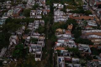 Bairro do Mutange, em Maceió, evacuado por risco de afundamento do solo