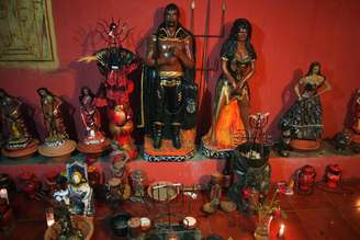 Quimbanda é uma religião de matriz africana que cultua entidades como Exu e Pombagira