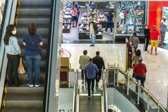 Presentes de Natal: consumidor pode ter direito à troca do produto em alguns casos.