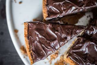 Fatias de torta de chocolate