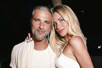 O casal de atores Bruno Gagliasso e Giovanna Ewbank comemora 14 anos de relacionamento