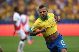 Daniel Alves pagou fiança de R$ 5,4 milhões