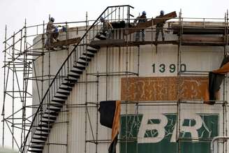 Tanque da Petrobras em Brasília
30/9/2015  REUTERS/Ueslei Marcelino/Arquivo