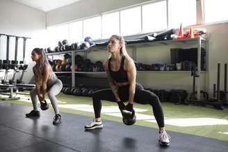 Confira como a musculação pode contribuir com a flexibilidade do corpo