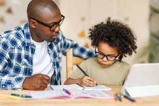 É possível melhorar a relação da família com a escola