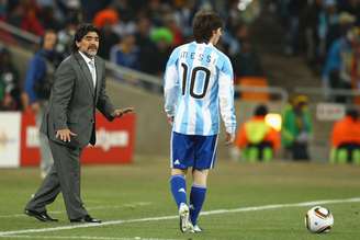 Lionel Messi foi treinado por Diego Maradona na Copa do Mundo de 2010