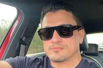 Adriano Farias foi morto a tiros dentro do próprio carro em Junqueiro (AL)