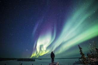Aurora boreal no Canadá: fenômeno também inclui riscos a satélites e serviços de comunicação e localização