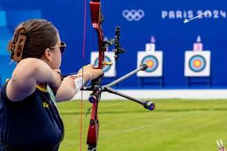 ana-luiza-caetano-tiro-com-arco-paris-2024-tras