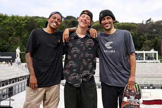 Trio do skate street brasileiro 