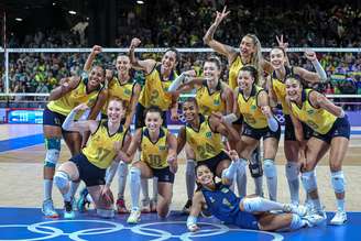 Seleção brasileira feminina de vôlei fez a melhor campanha na primeira fase da Olimpíada de Paris