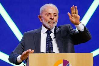 Segundo Lula, Petrobras será uma empresa de energia porque está fazendo investimento também na transição energética