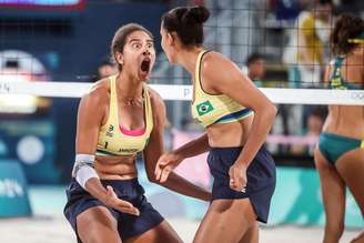 A dupla brasileira Ana Patrícia e Duda em duelo contra as australianas Mariafe e Clancy pela semifinal