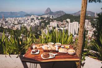 Santê, em Santa Teresa, serve café com vista da Cidade Maravilhosa