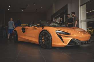 Novo McLaren Artura Spider no Brasil