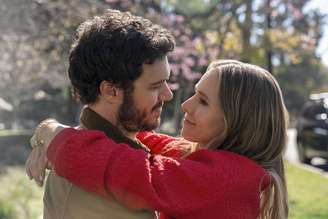 Ninguém Quer: Adam Brody e Kristen Bell vivem casal perfeito em nova série da Netflix