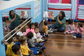 Aula em creche em São Paulo; há vagas ociosas para formação de professores.