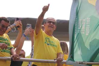 O pastor Silas Malafaia em ato organizado por ele na Avenida Paulista no dia 7 de setembro de 2024, ao lado de Jair Bolsonaro.