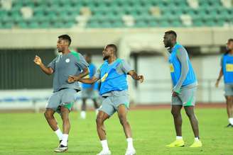 Seleção da Nigéria durante treino. 