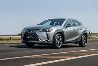 Lexus UX 300h