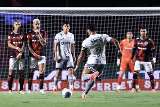 Hulk, do Atlético-MG, durante partida contra o São Paulo pelo Campeonato Brasileiro