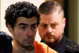 Família se disse 'chocada e devastada' com a prisão de Luigi Mangione por acusação de assassinato