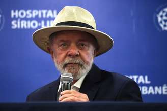 O presidente Lula retornou a Brasília após internação hospitalar em São Paulo