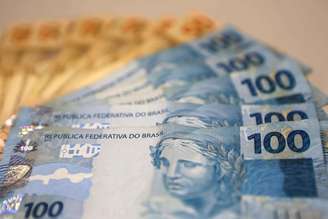 Salário mínimo passou de R$ 1.412 para R$ 1.518