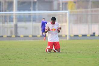 Riquelme, jogador do time sub-20 do Red Bull Bragantino. 