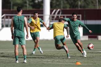 Preparação intensa para a estreia no Carioca! O Fluminense se concentra para começar o campeonato com tudo contra o Sampaio Corrêa. (FOTO: LUCAS MERÇON / FLUMINENSE F.C.)