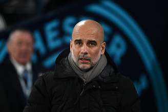 Pep Guardiola durante a vitória do City sobre o Saltford. 