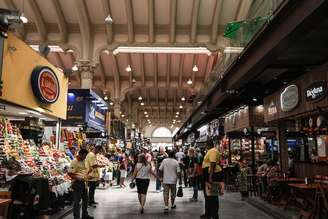 Mercado Municipal de São Paulo, popularmente conhecido como Mercadão, foi reinaugurado nesta segunda-feira, 20, após a finalização de parte das obras de restauro.