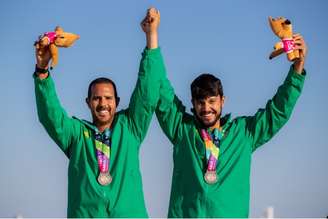 Thales Santos à esquerda e Marcos Ferreira à direita 