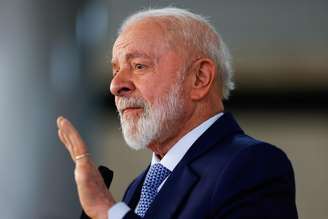Lula conversou brevemente com Alcolumbre nesta segunda-feira sobre a exploração de petróleo na margem equatorial.