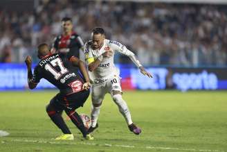 Neymar reestreia no Santos