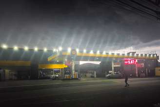 Chuva transforma céu de São Paulo