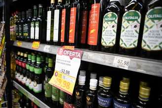 Executivo com a redução do poder de compra da população e com a inflação acumulada em itens básicos