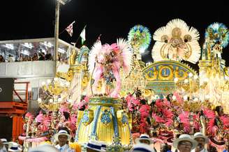 Beija-Flor de Nilópolis do Grupo Especial do carnaval do Rio de Janeiro desfilou nesta Segunda Feira, dia (03) , com o grupo das escolas de samba que disputam o titulo de campeã carnaval de 2025.