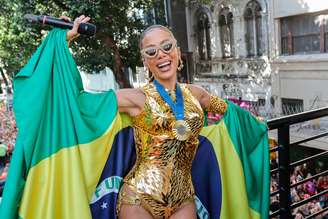 Anitta realiza Bloco da Anitta no Rio de Janeiro neste sábado, 8