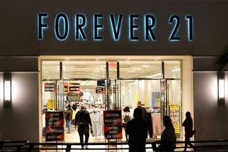 Forever 21 tem cerca de 350 lojas nos Estados Unidos.