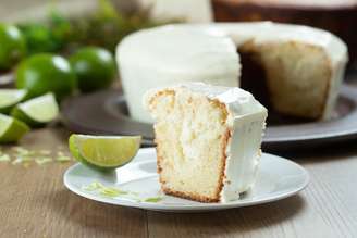 Bolo de limão