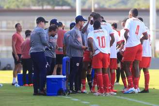 Jogadores do time sub-20 do Red Bull Bragantino. 