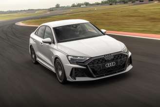 Novo Audi RS3 Sedan Track