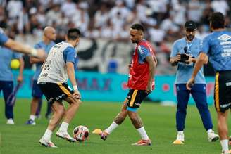 Última vez que Neymar foi relacionado pelo Santos foi no duelo com o Corinthians pelas quartas de final do Paulista, mas ele não entrou em campo.