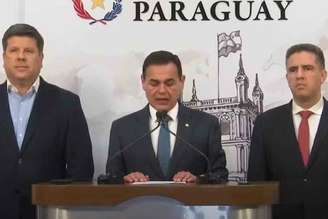 Chanceler do Paraguai, Rubén Ramírez, em coletiva de imprensa sobre suposta invasão da Abin 